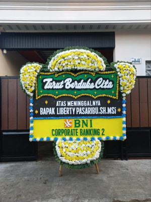 Papan Bunga Duka di Wangbe